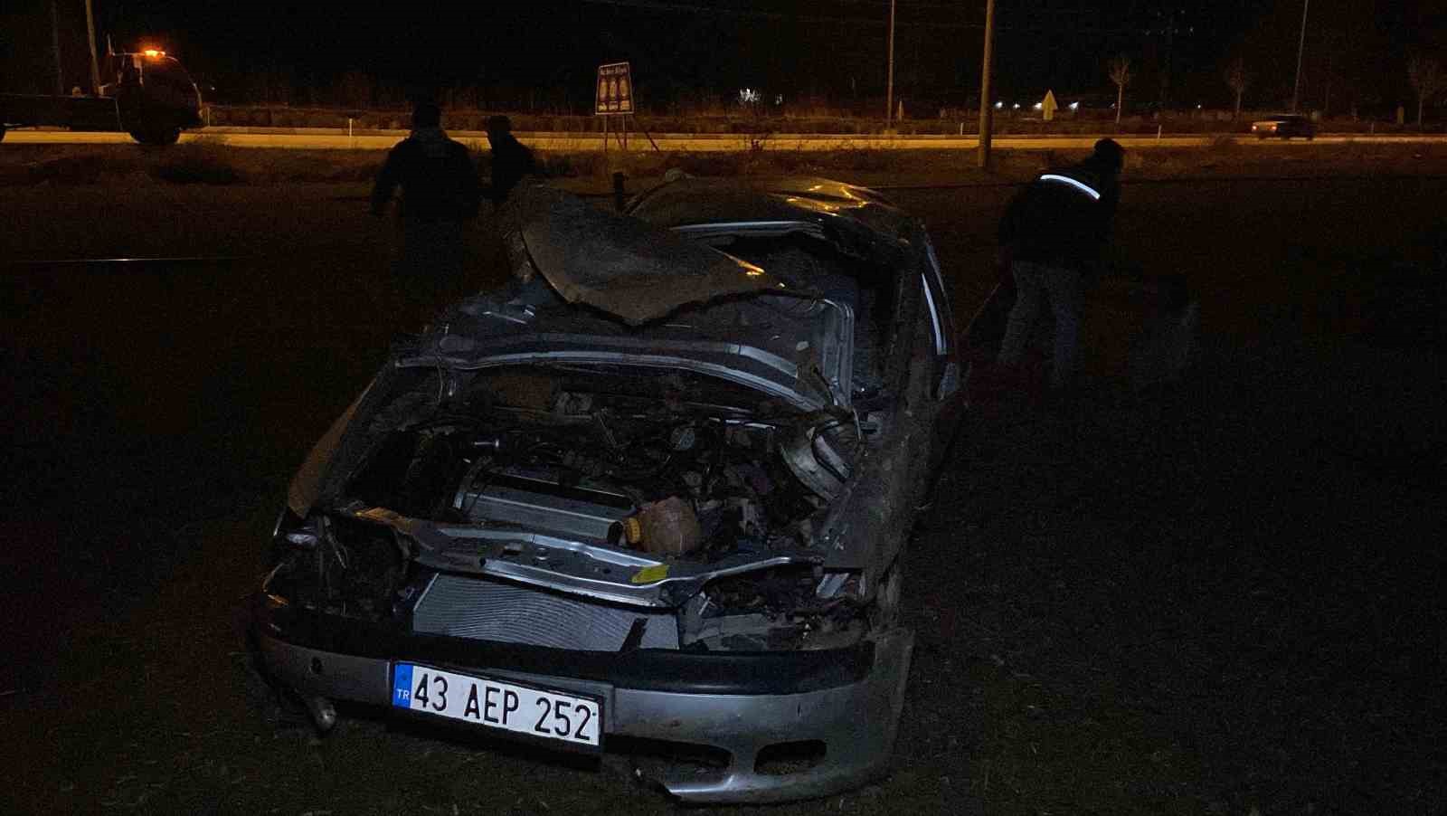 Karaman’da takla atan otomobilin sürücüsü yaralandı