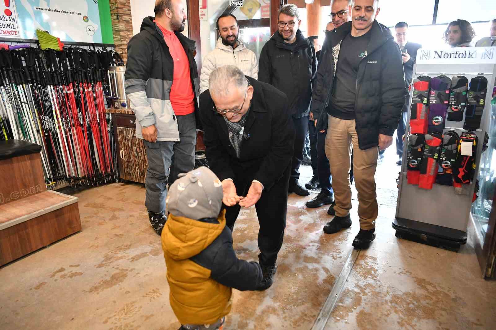 Avrupalı kayakseverlerden Erciyes’e övgü