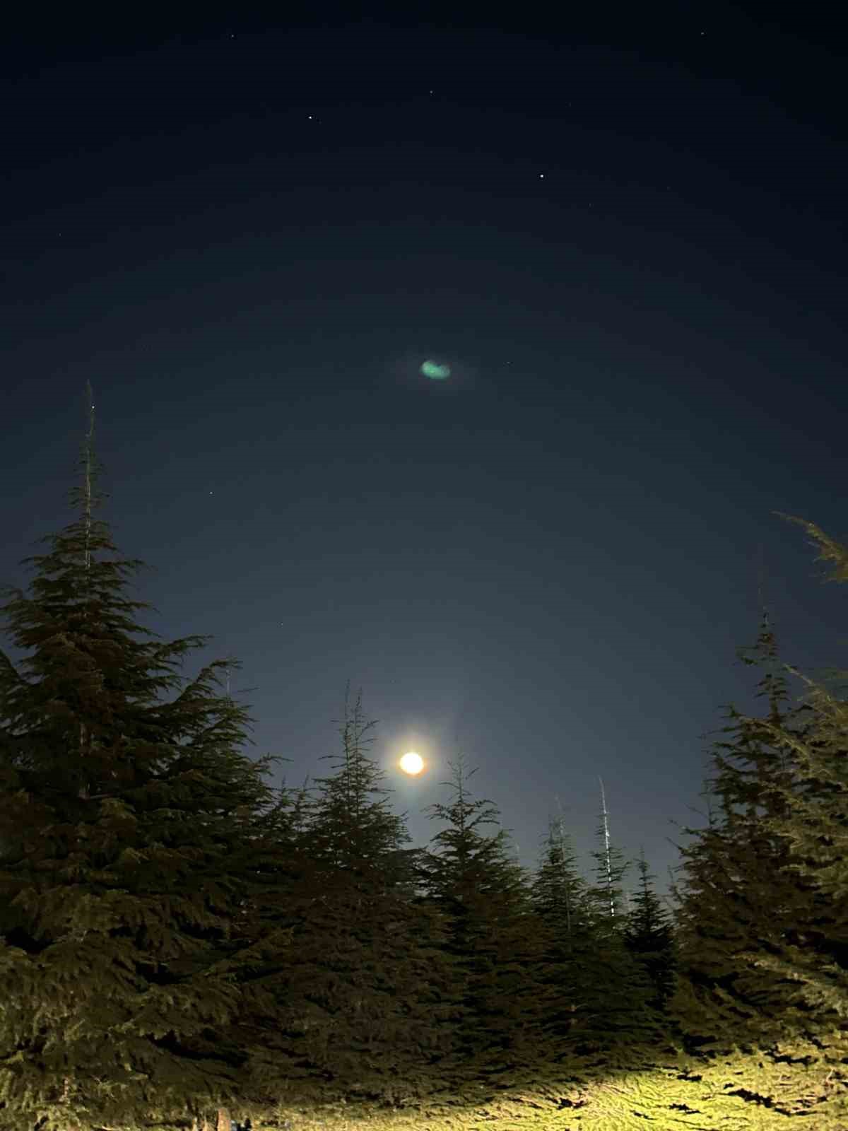 Elazığ&rsquo;da dolunay g&ouml;rsel ş&ouml;len sundu
