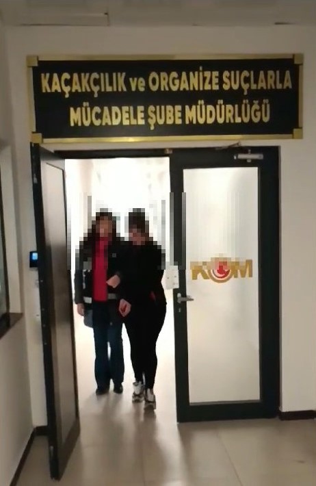 Borsada yatırım vaadiyle dolandırıcılık