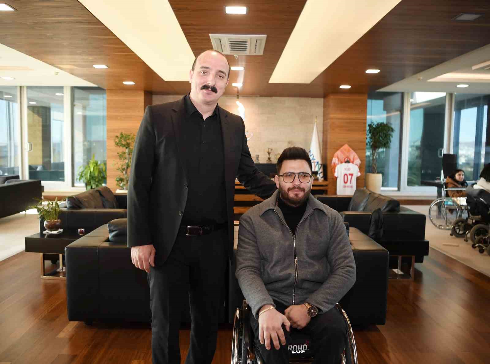 Kotan özel gereksinimli personelle bir araya geldi
