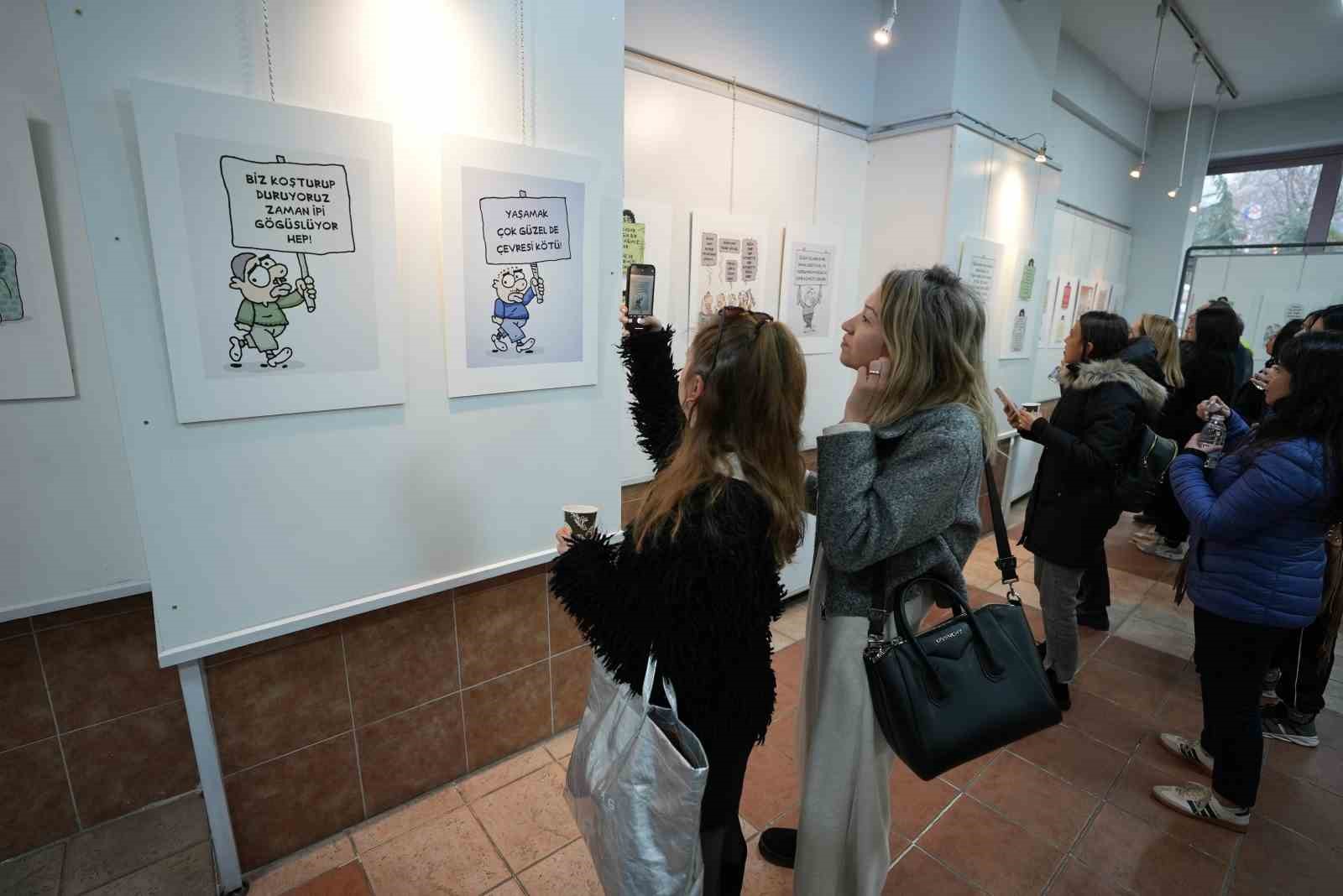Sanat Şehri Denizli’de karikatür sergisi