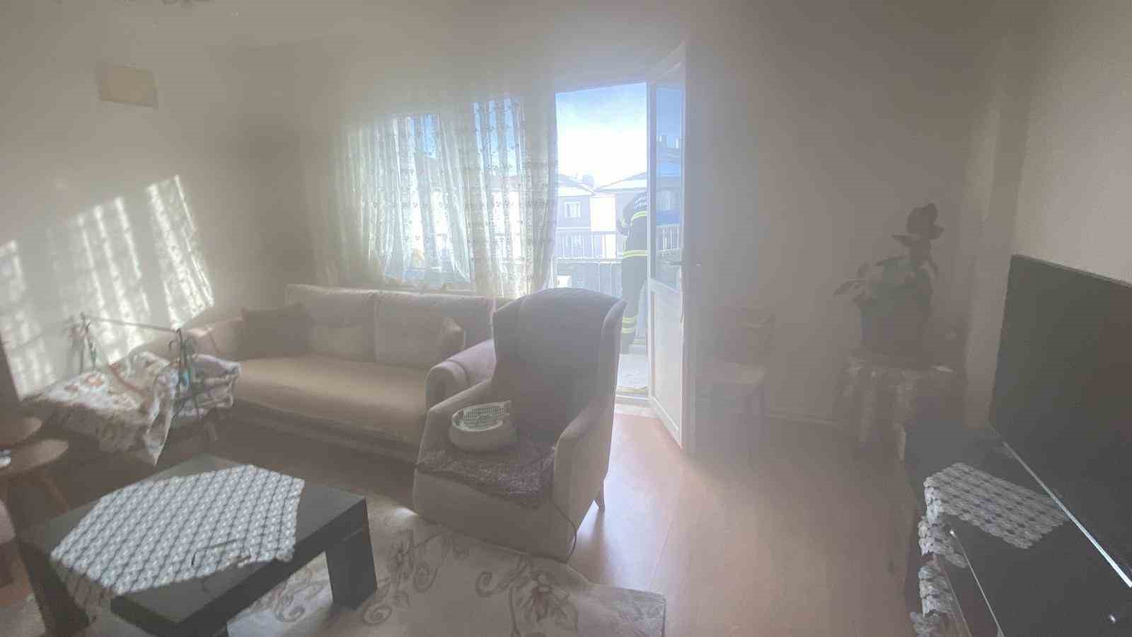 Erzincan’da ev yangını