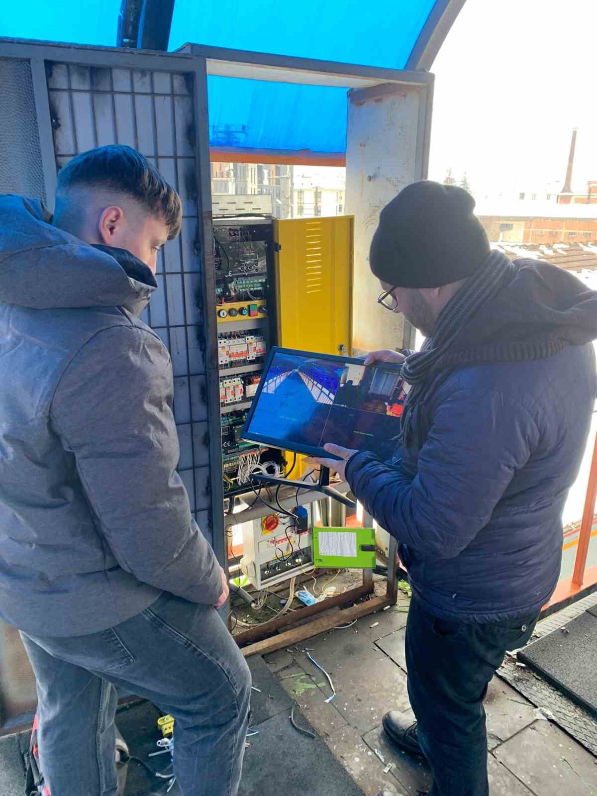 Asansörler çalışır hale getirildi