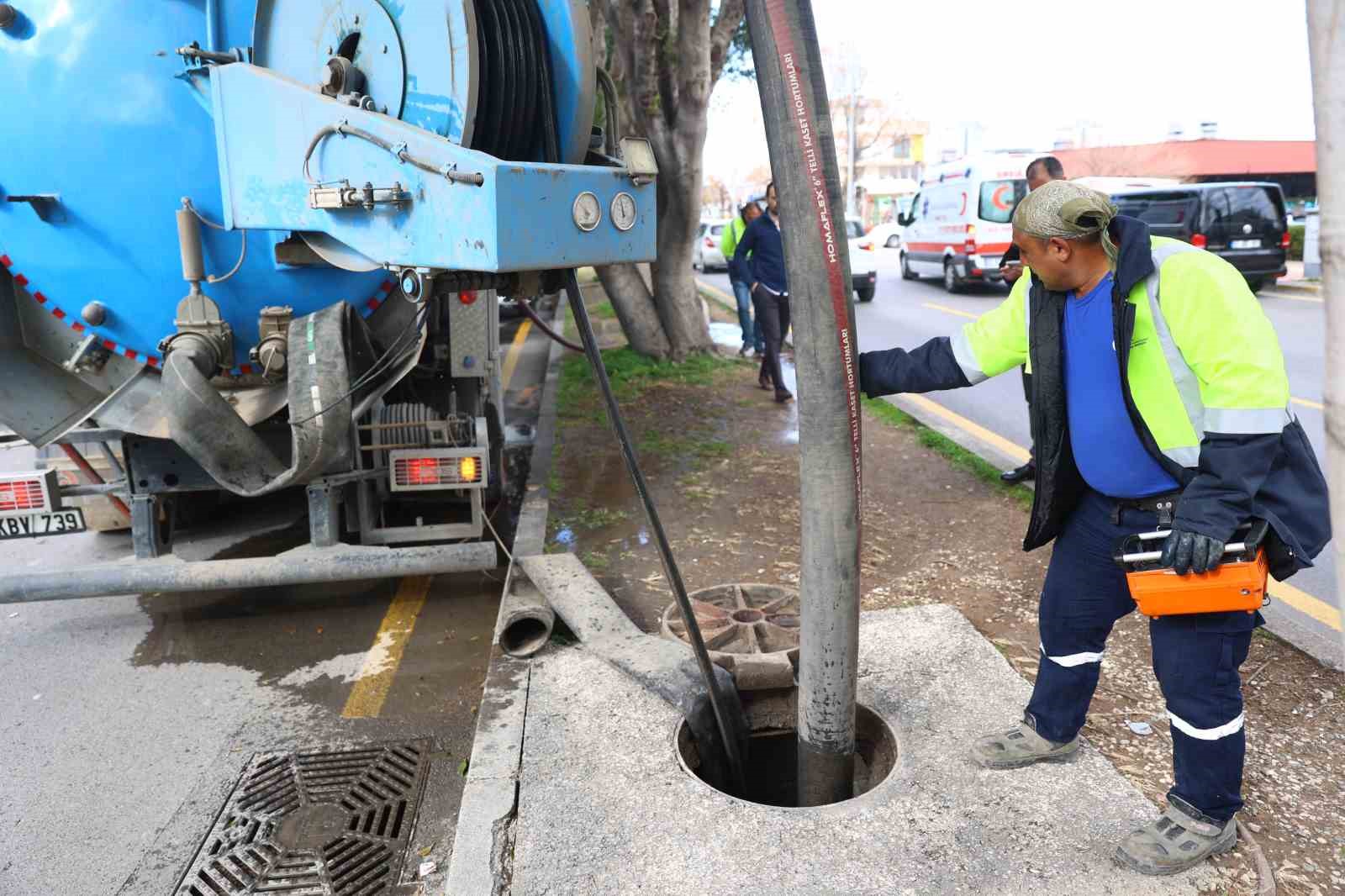 Antalya’da 150 kilometre uzunluğundaki ana arter ve bulvarlarda temizlik yapılacak