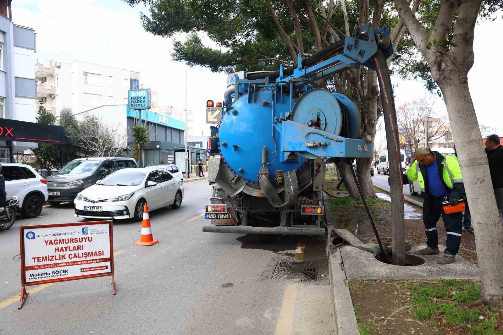 Antalya’da 150 kilometre uzunluğundaki ana arter ve bulvarlarda temizlik yapılacak
