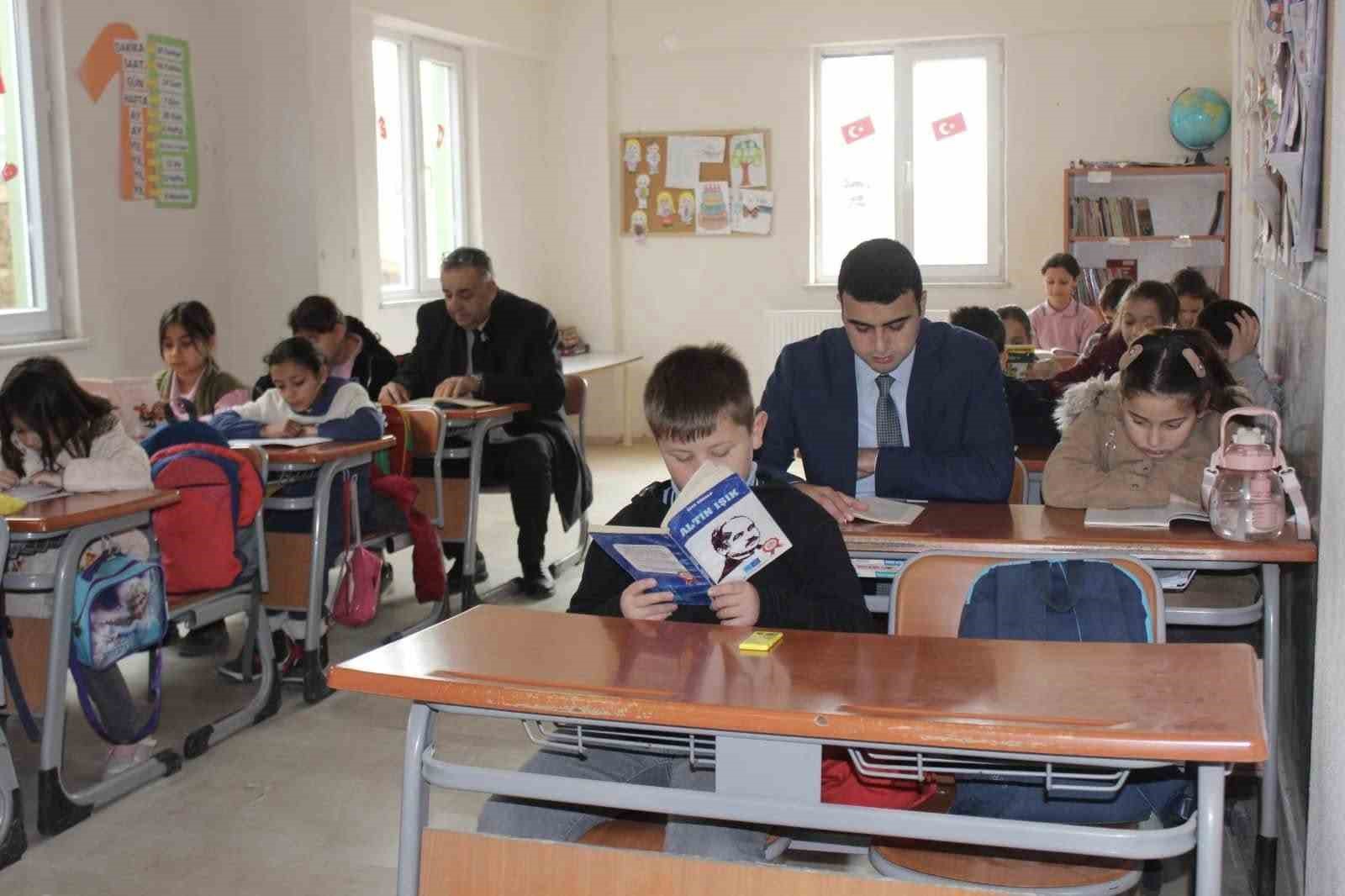 Öğrencilere yönelik kitap okuma teşviki sürüyor