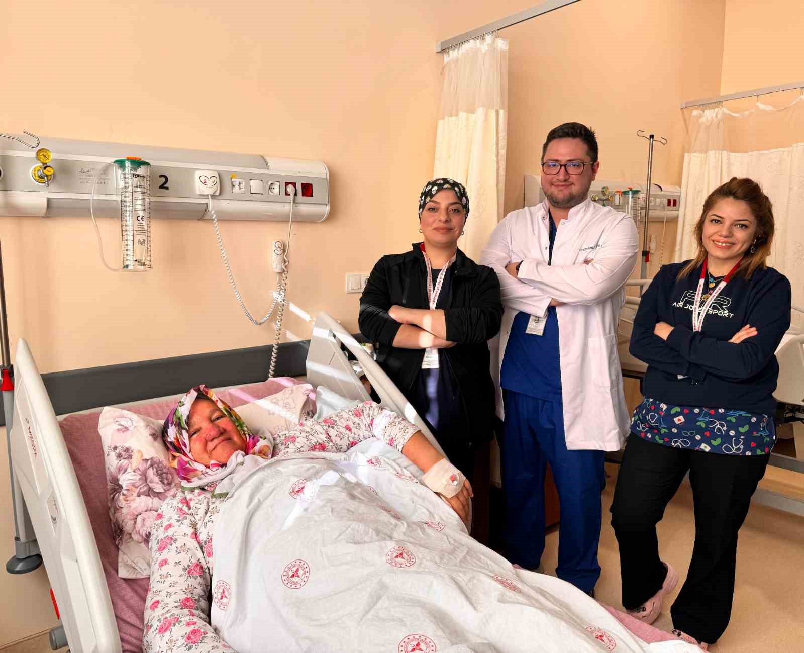 Gölcük Necati Çelik Devlet Hastanesi’nde bir ilk