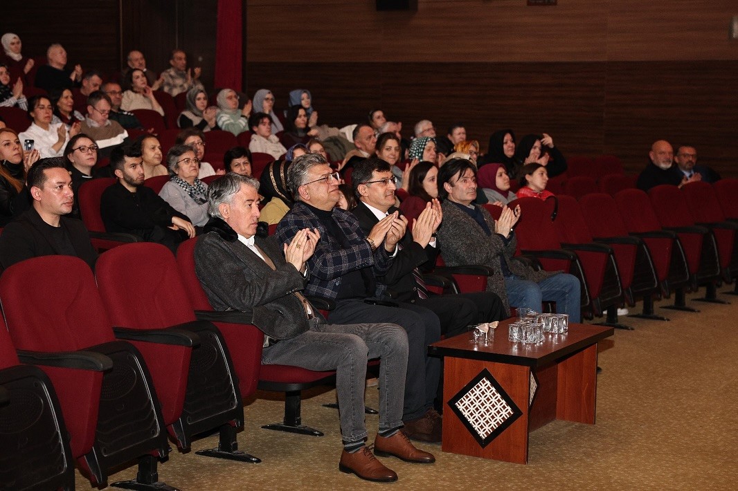 Kütahya’da "Hoş Geldin Ya Şehr-i Ramazan" konseri düzenlendi
