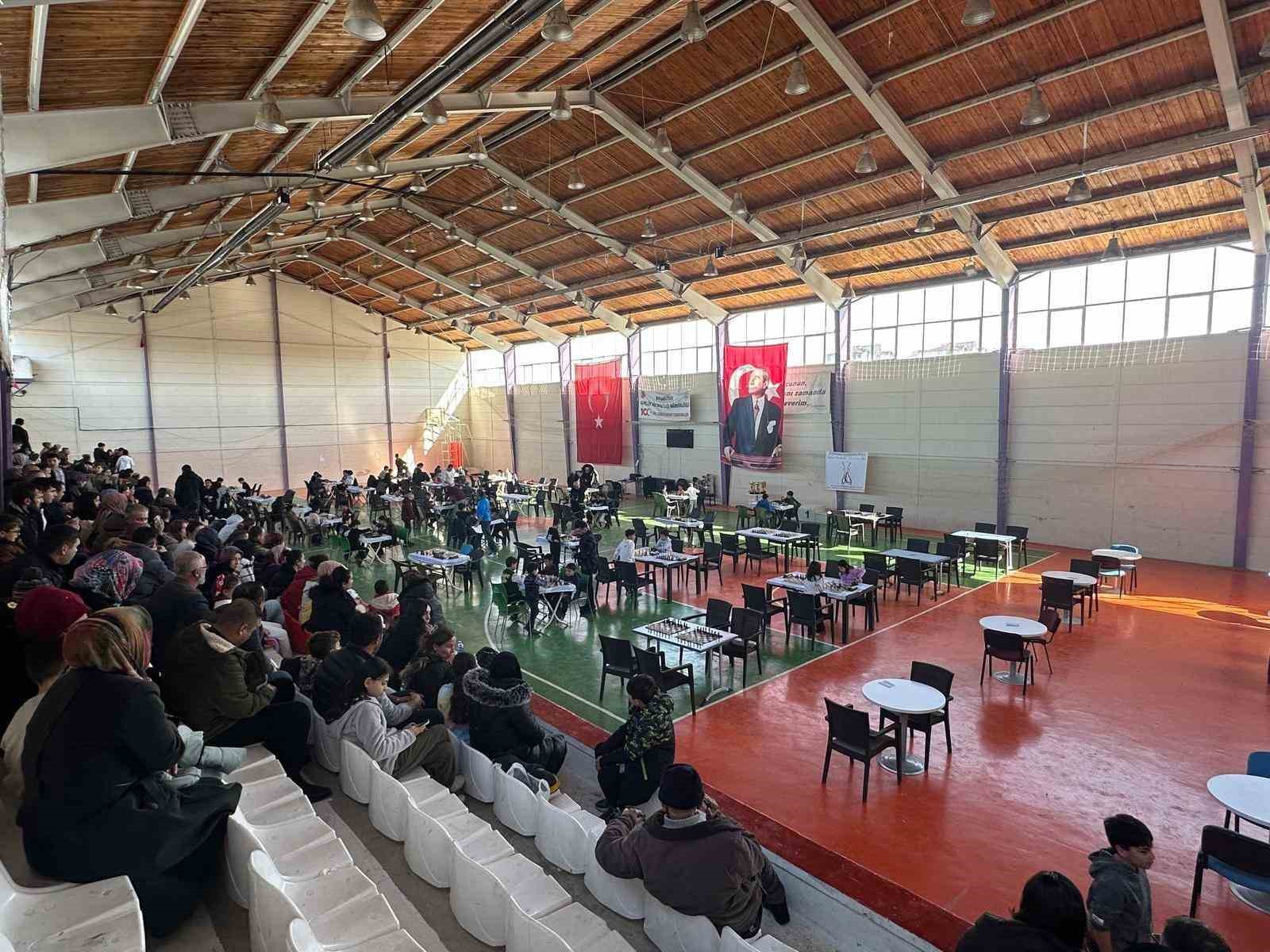 Boğazlıyan&rsquo;da satran&ccedil; turnuvası d&uuml;zenlendi
