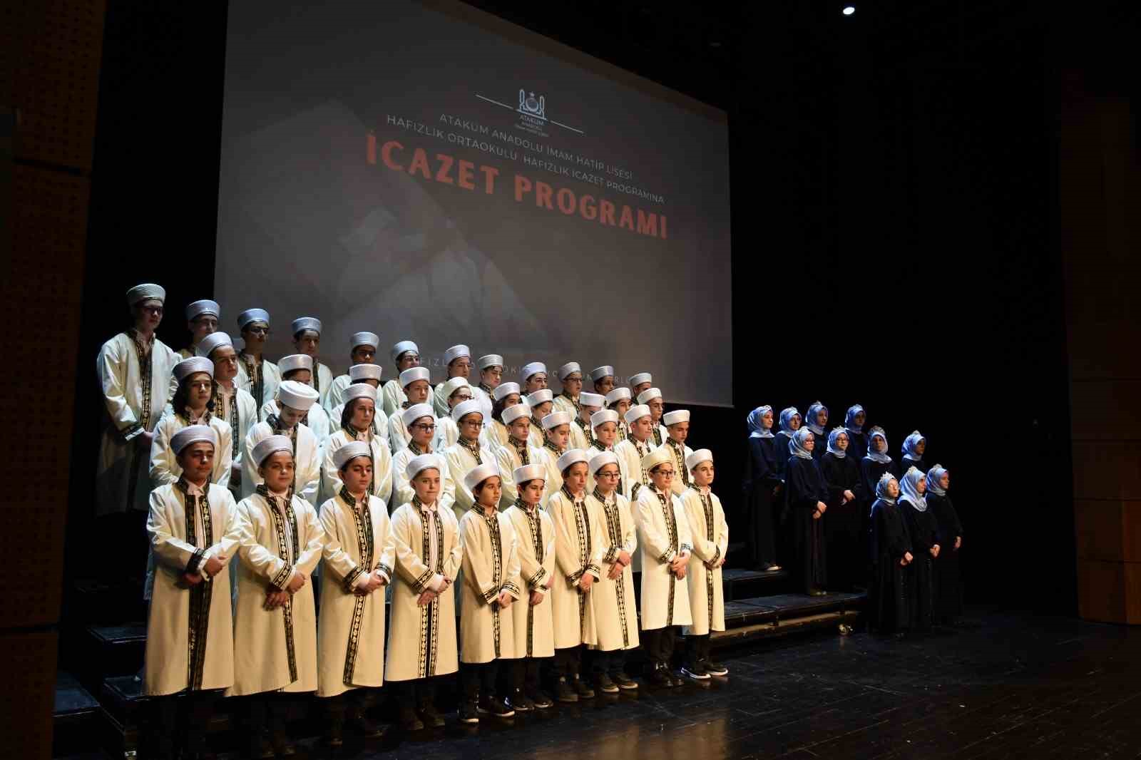 Samsun’da 55 ortaokul öğrencisi hafızlık eğitimini tamamladı