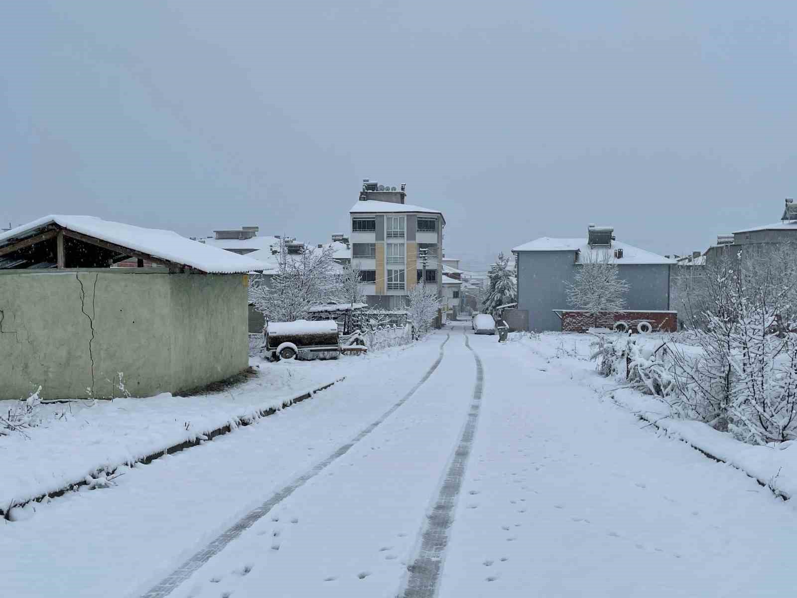 Samsun&rsquo;da eğitime kar engeli
