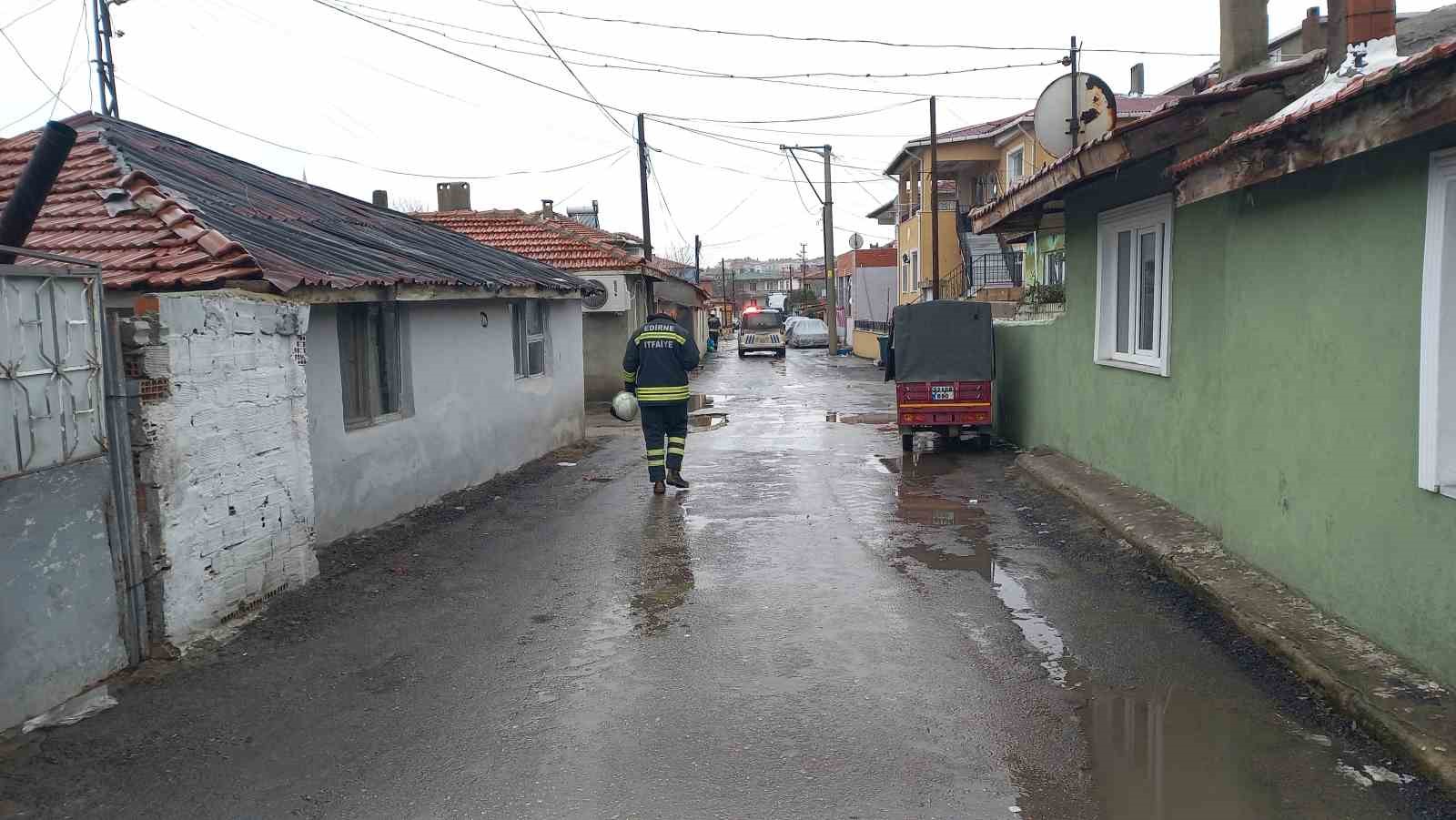 Alev alan t&uuml;p korkuttu
