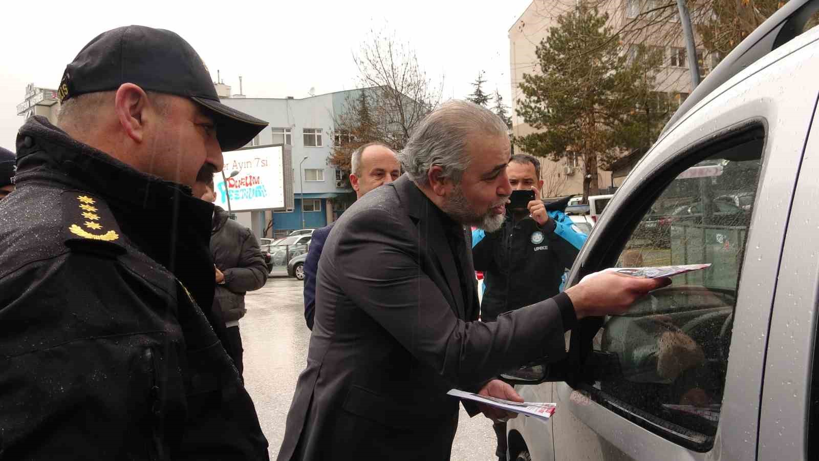 Çankırı’da sürücüler bu sefer ambulanslar için durduruldu