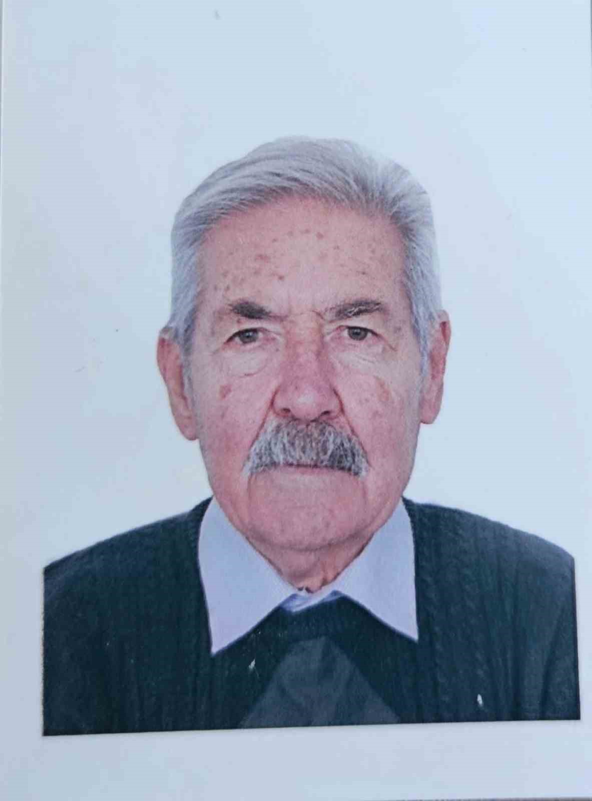 Yaşlı çifti ayıran kazada acı detay: Kendisi gibi doktor olan oğlunu ziyarete gidiyormuş
