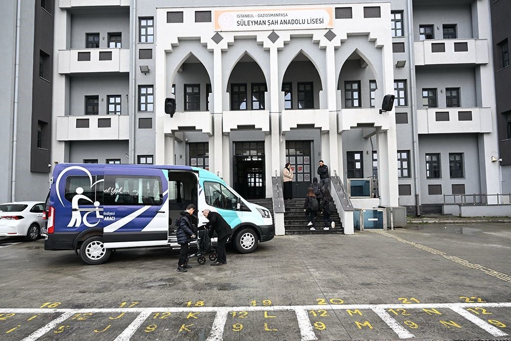 Gaziosmanpaşa’da sağlık ve eğitim için ücretsiz ulaşım hizmeti
