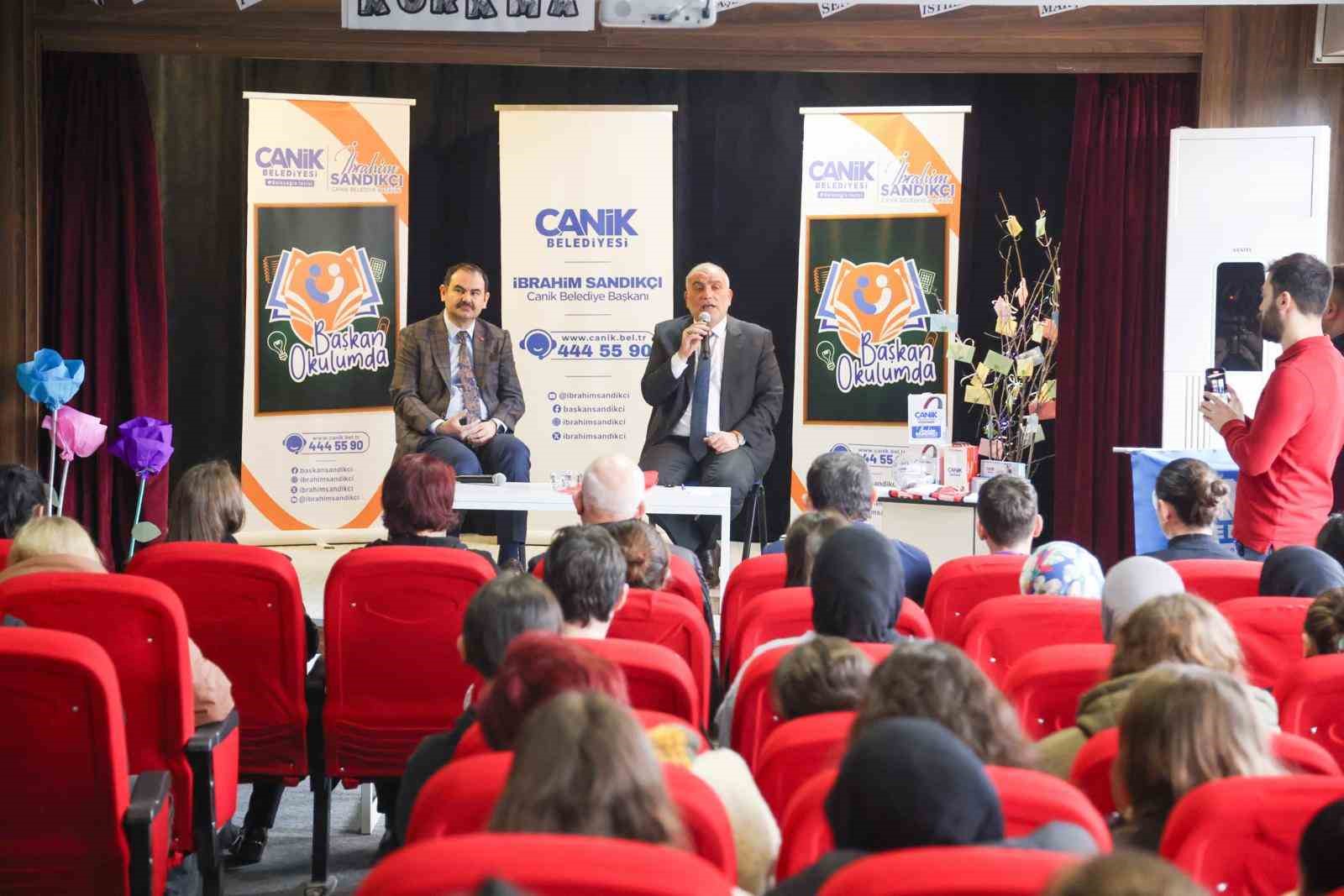 Öğrenciler anlattı, Başkan Sandıkçı dinledi
