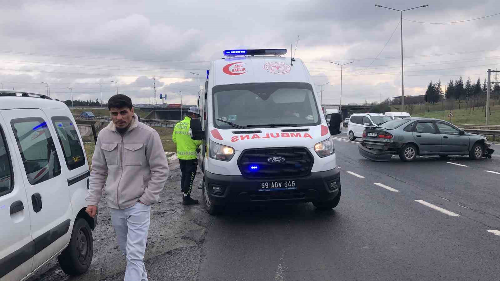 Çorlu'da trafik kazasında 1 kişi yaralandı - İhlas Haber Ajansı