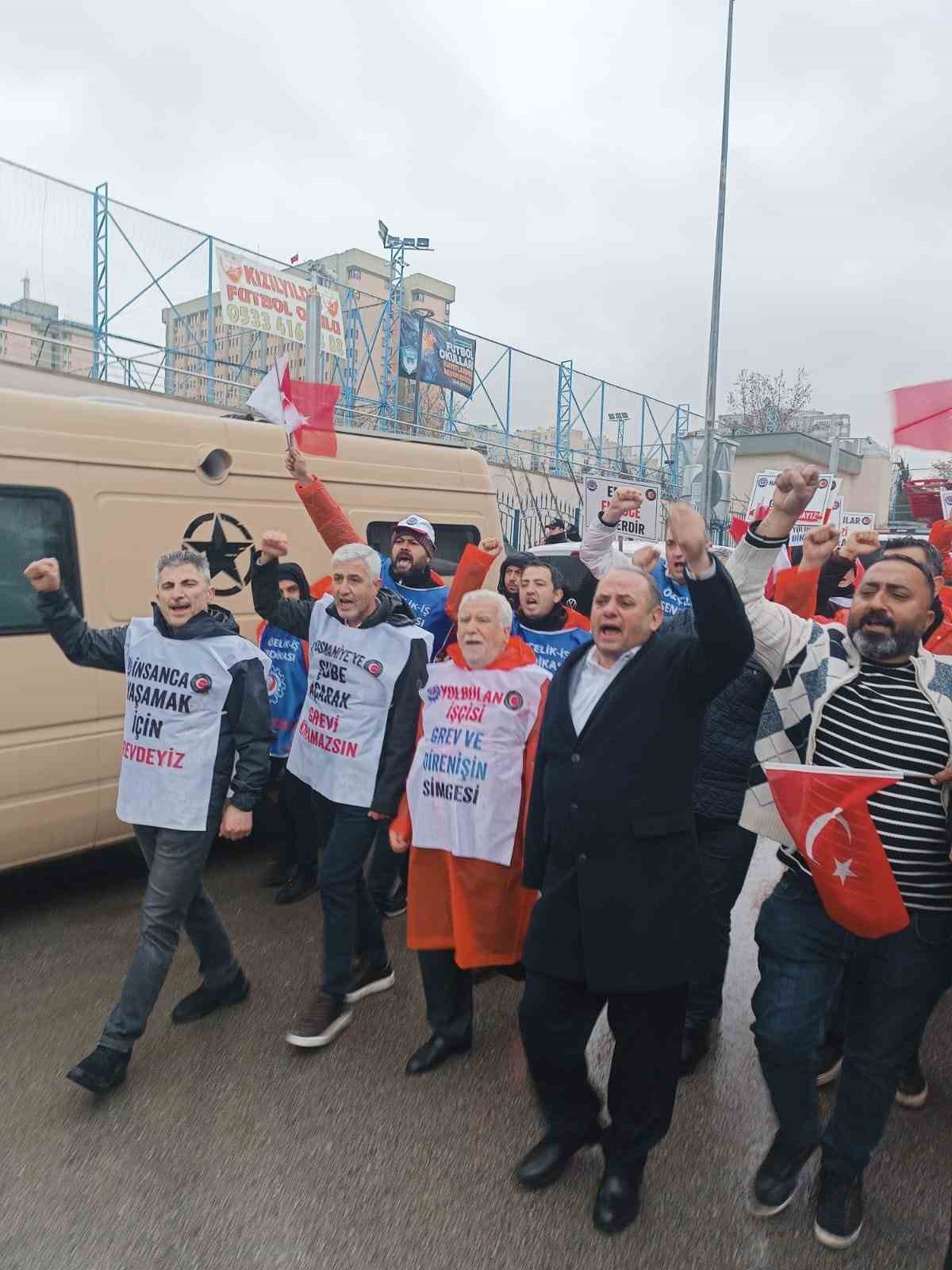 Yolbulan Metal işçileri Cumhurbaşkanından destek bekliyor
