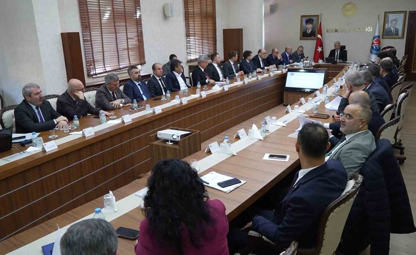 Yangın alarmı çaldı, öğrenciler harekete geçti: Pansiyonlu okullarda eş zamanlı tatbikat