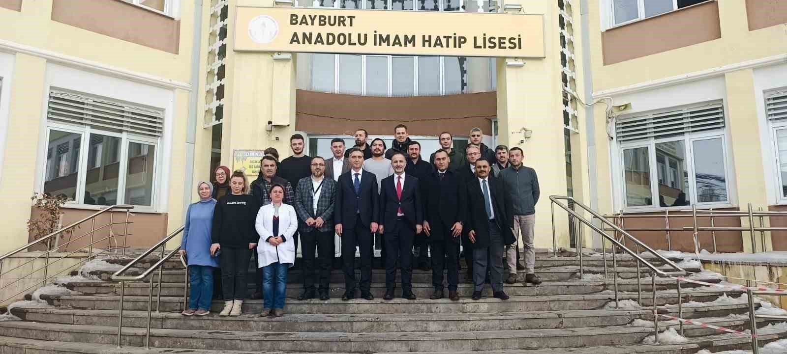 Din Öğretimi Genel Müdür Yardımcısı Özkan’dan Bayburt Anadolu İmam Hatip Lisesine ziyaret