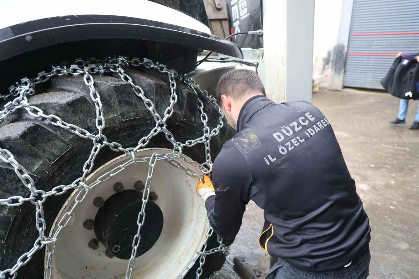 Düzce İl Özel İdaresi kar yağışı öncesi tüm hazırlıklar tamam
