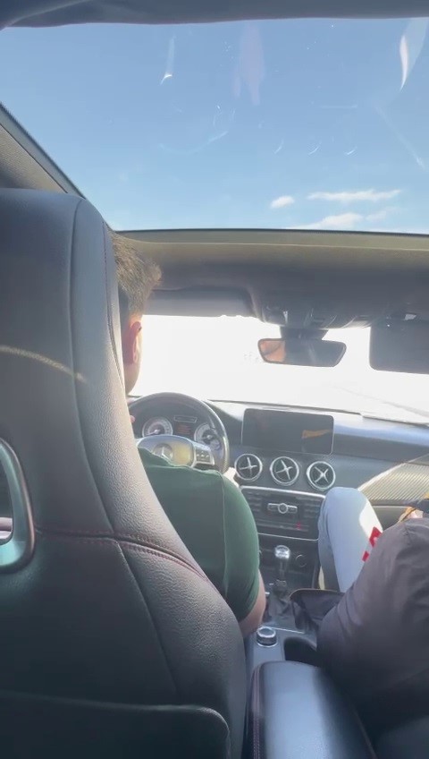 Direksiyon sınavında heyecanlandı, heyecanını sure okuyarak yendi
