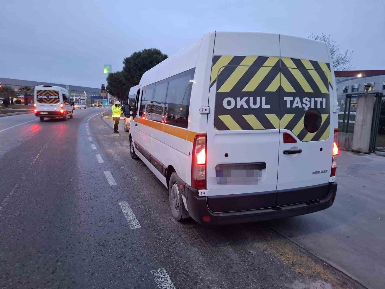 Manisa’da denetlenen 187 okul servisinden 6’sına ceza kesildi