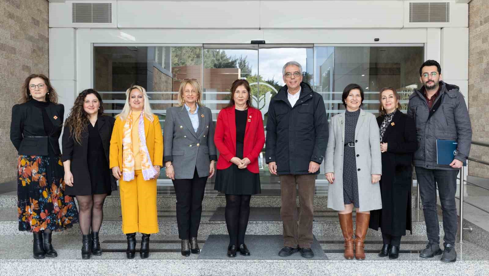 Yaşar &Uuml;niversitesi&rsquo;nden kadın girişimcilerle iş birliği
