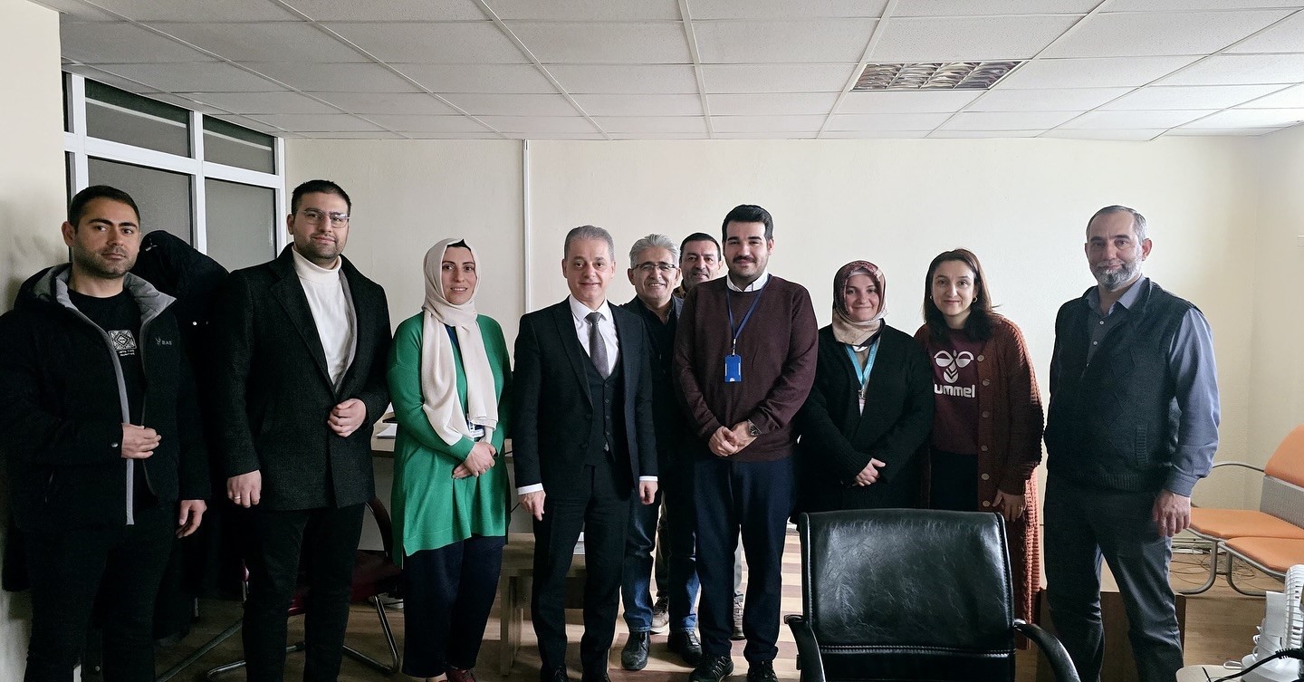 Tekin, Halk Sağlığı Hizmetleri Biriminde incelemelerde bulundu