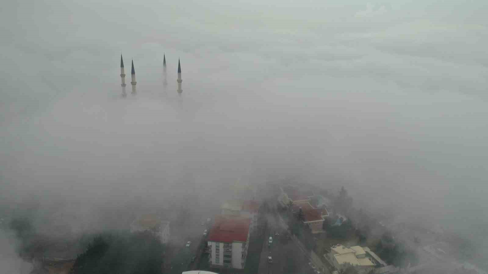 Kahramanmaraş’ta yoğun sis etkili oldu