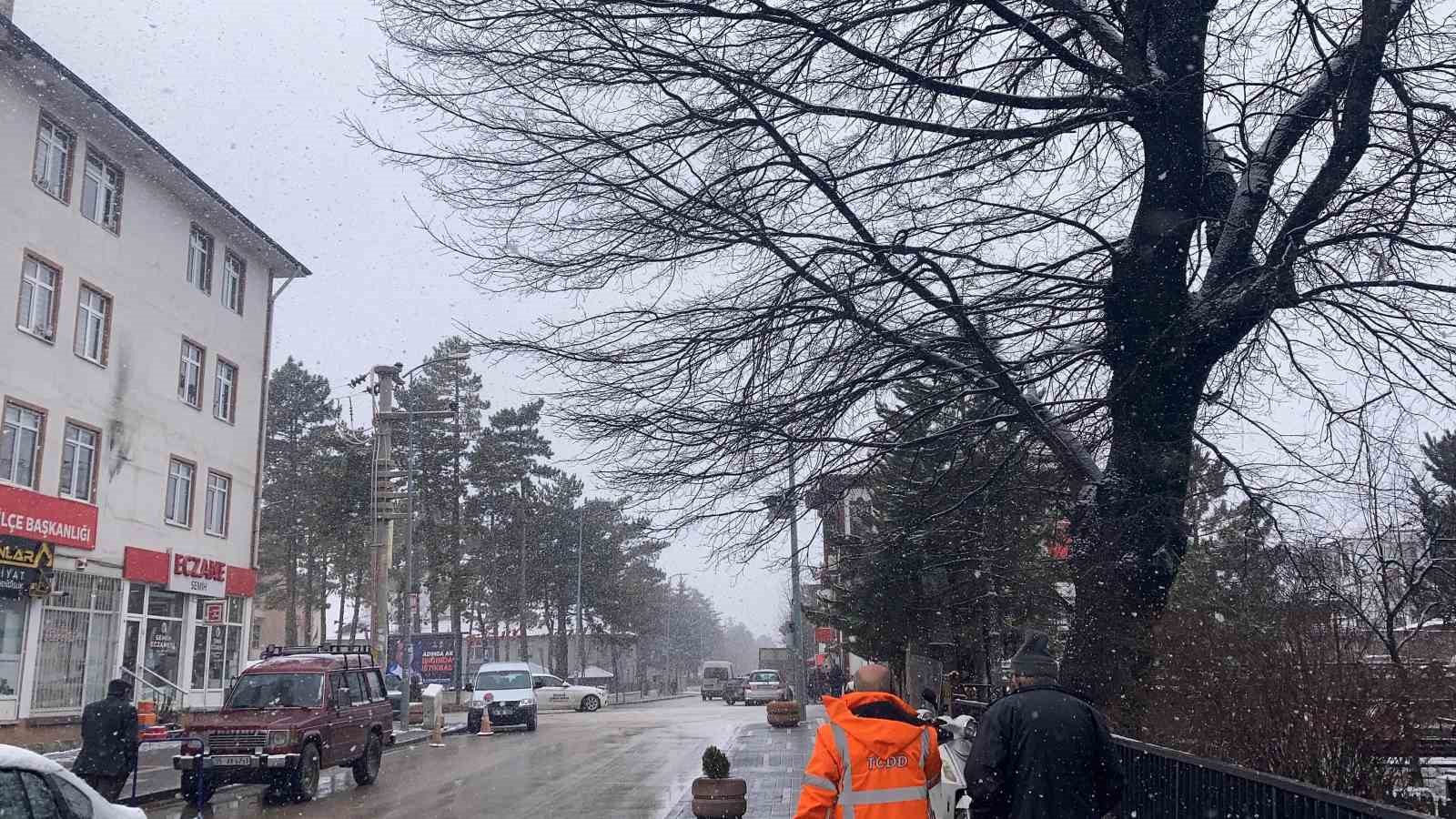 &Ccedil;ankırı&rsquo;nın kar yağışı etkili oluyor
