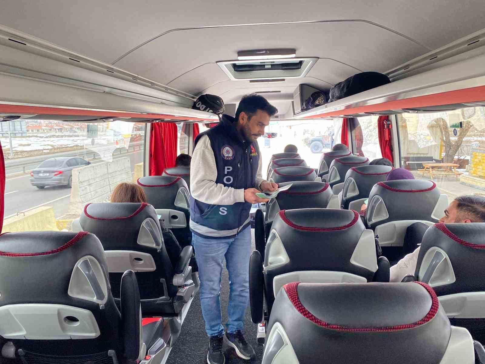 "Bilinçli Yolcular, Uyuşturucusuz Yollar"