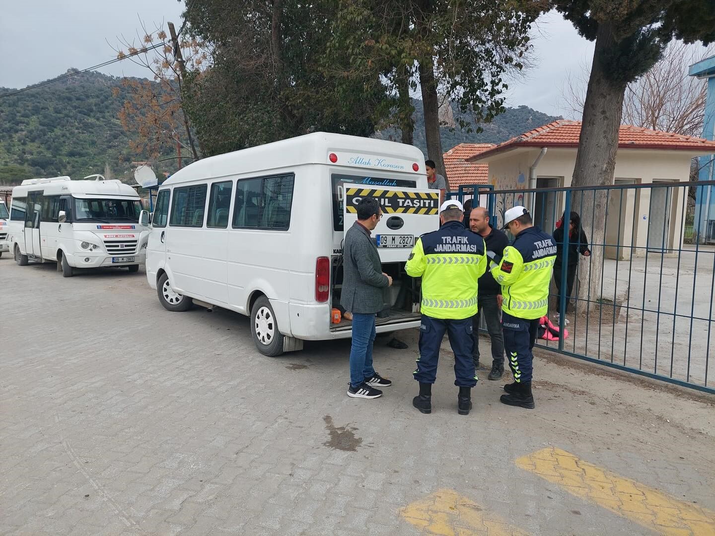 Söke’de okul servisleri denetlendi