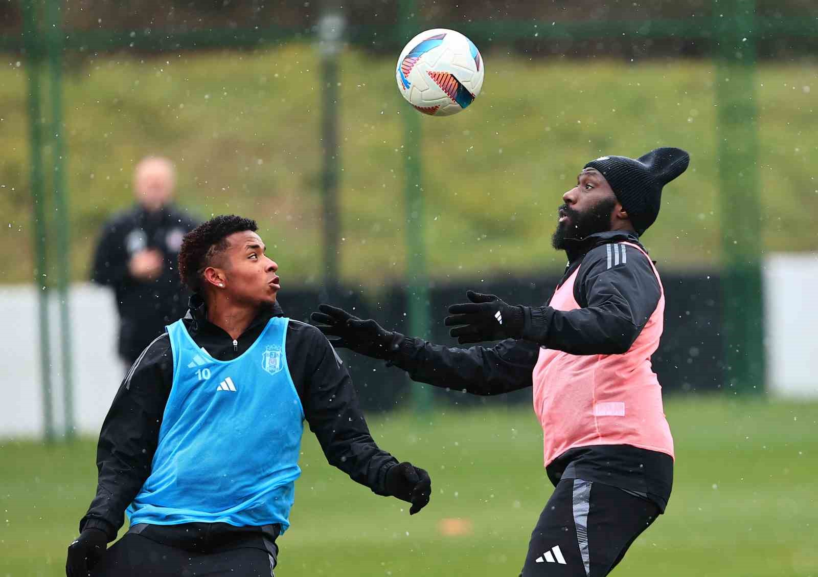 Beşiktaş, Eyüpspor maçı hazırlıklarını sürdürdü