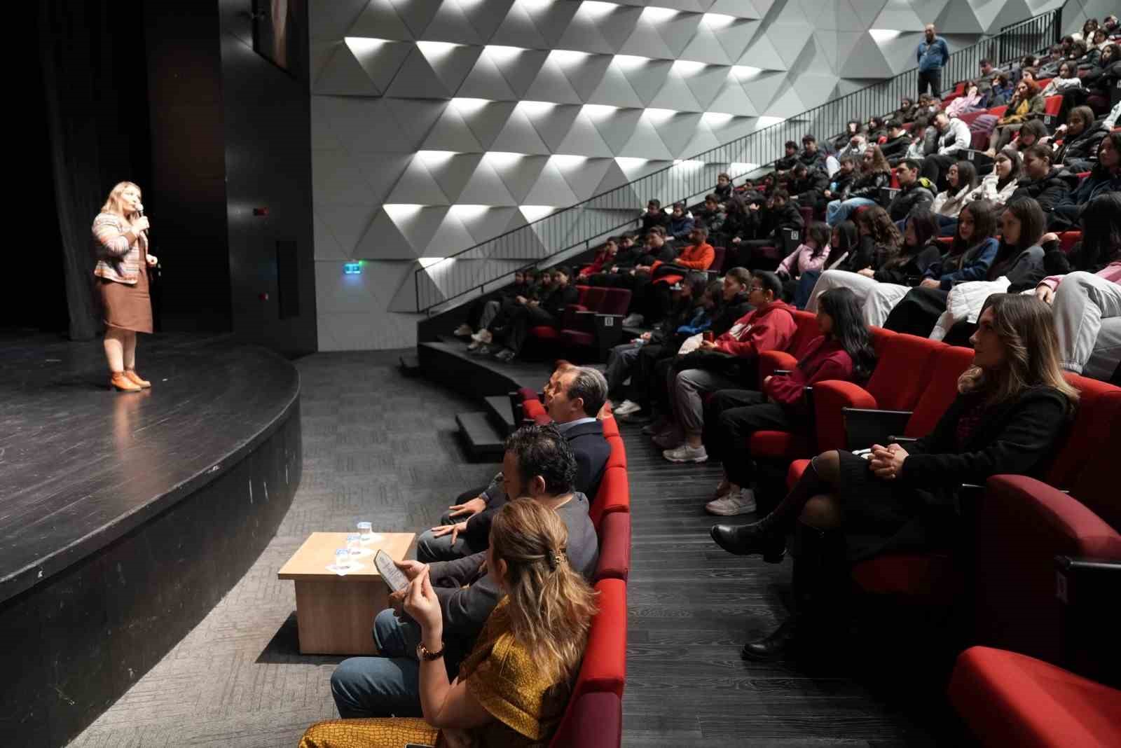 Denizli Bilim Merkezinde &lsquo;Bilim G&uuml;nleri&rsquo; başladı
