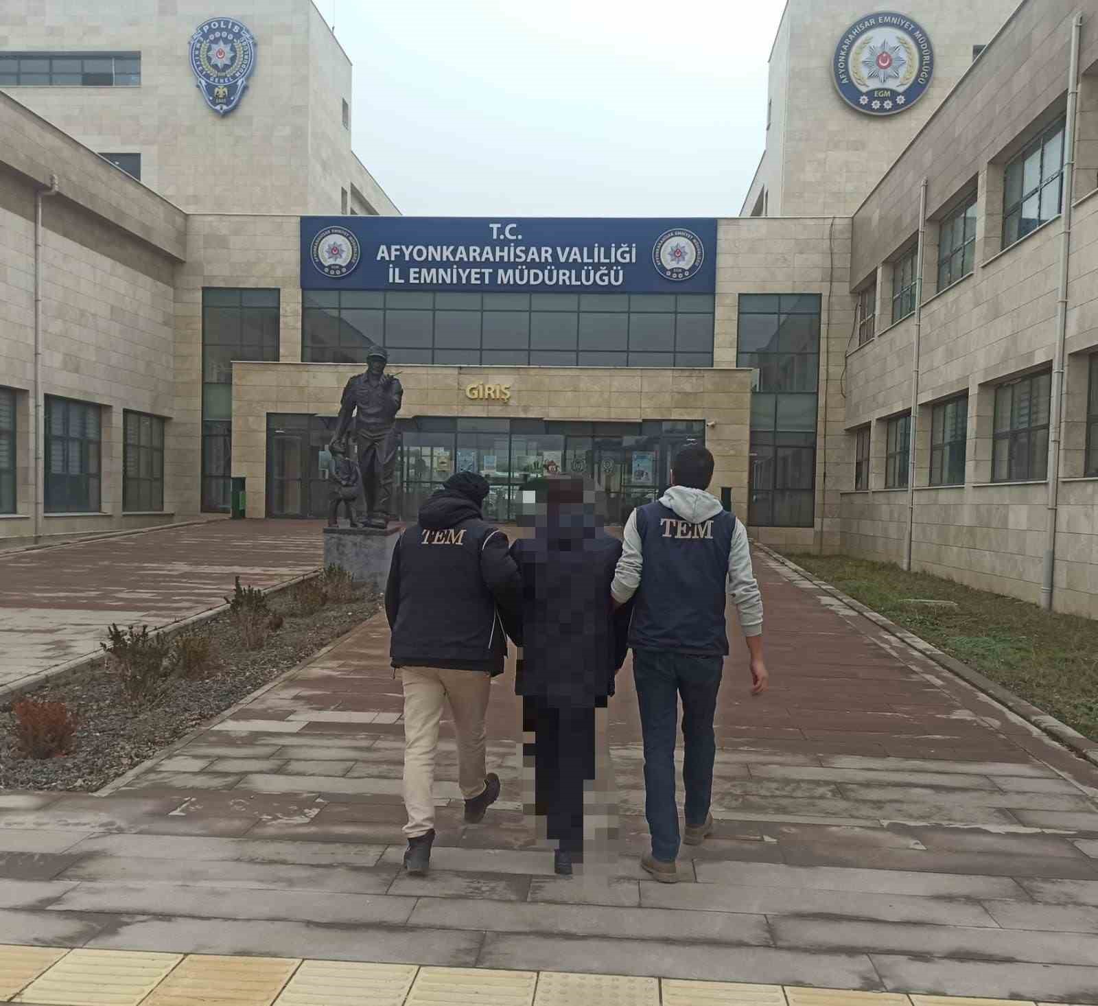Afyonkarahisar’da 2 FETÖ üyesi yakalandı