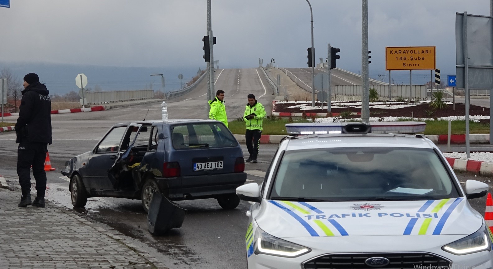 Tavşanlı'da trafik kazası: 1 kişi yaralandı - İHA