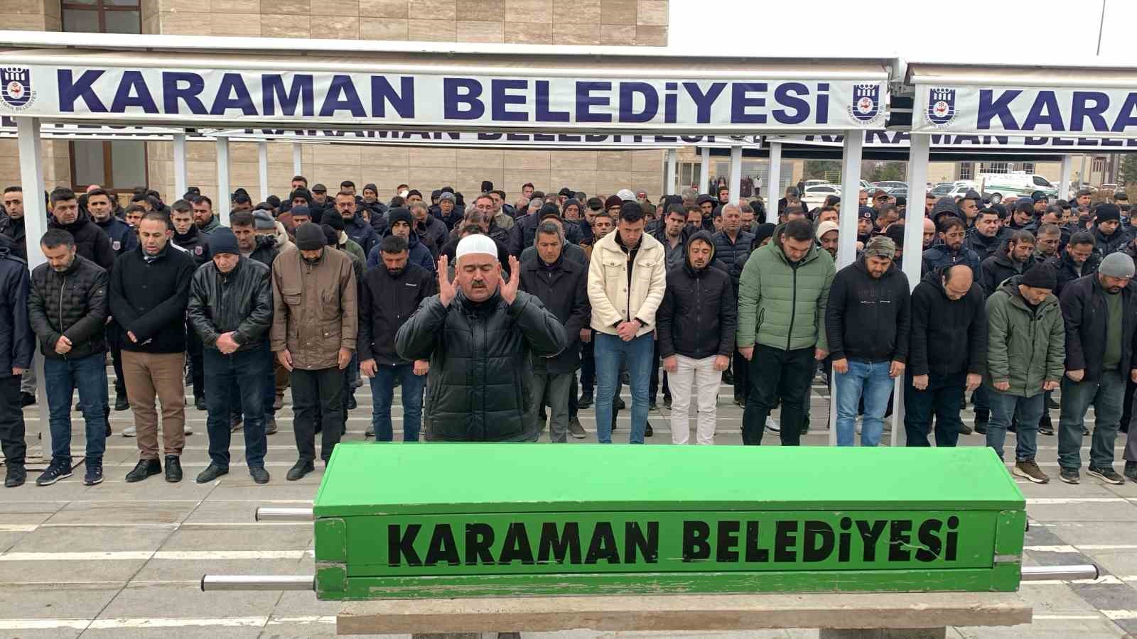 Karaman’da nefes borusuna leblebi kaçarak ölen bebek için son görev