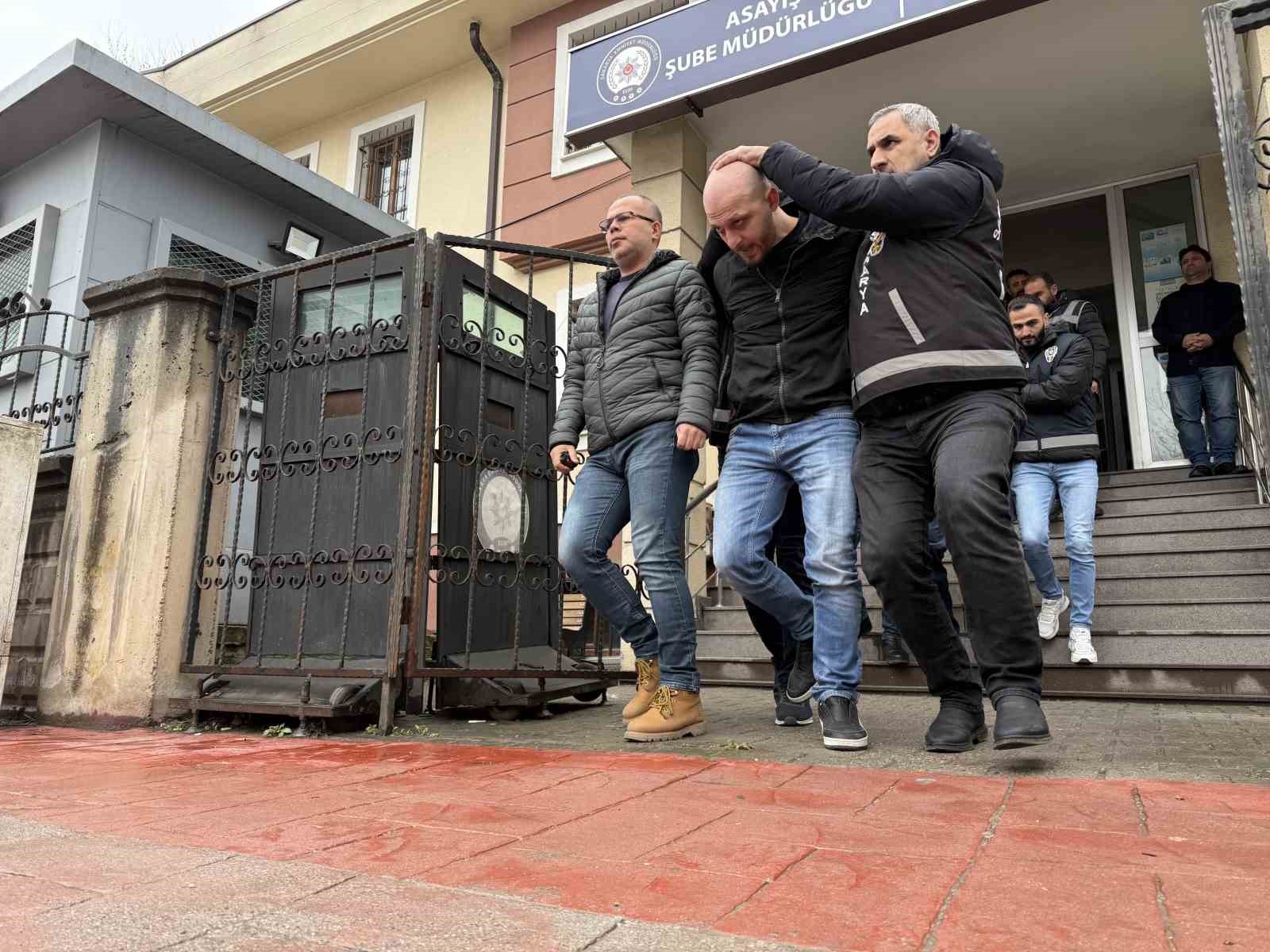 Sakarya’da 21 yaşındaki genci öldüren şahıs tutuklandı