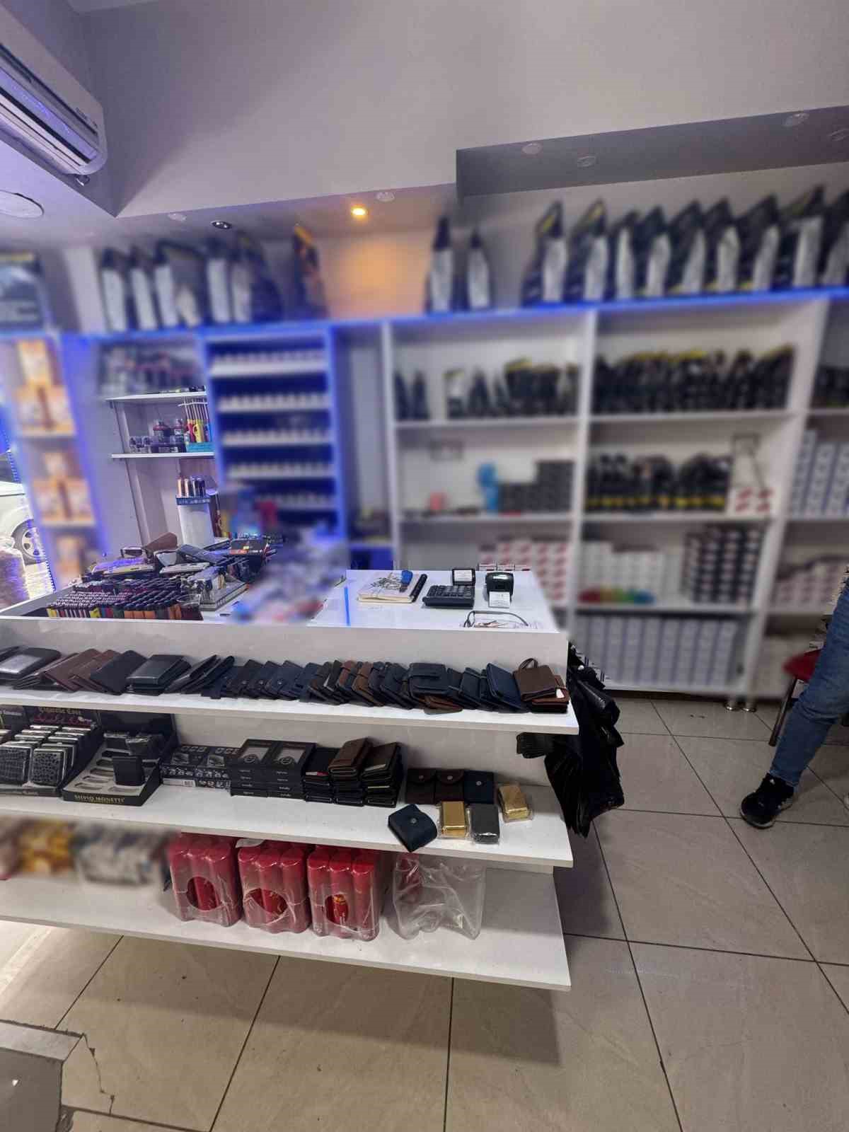 İskenderun’da öğrencilere sigara satanlara operasyon: 240 bin lira ceza