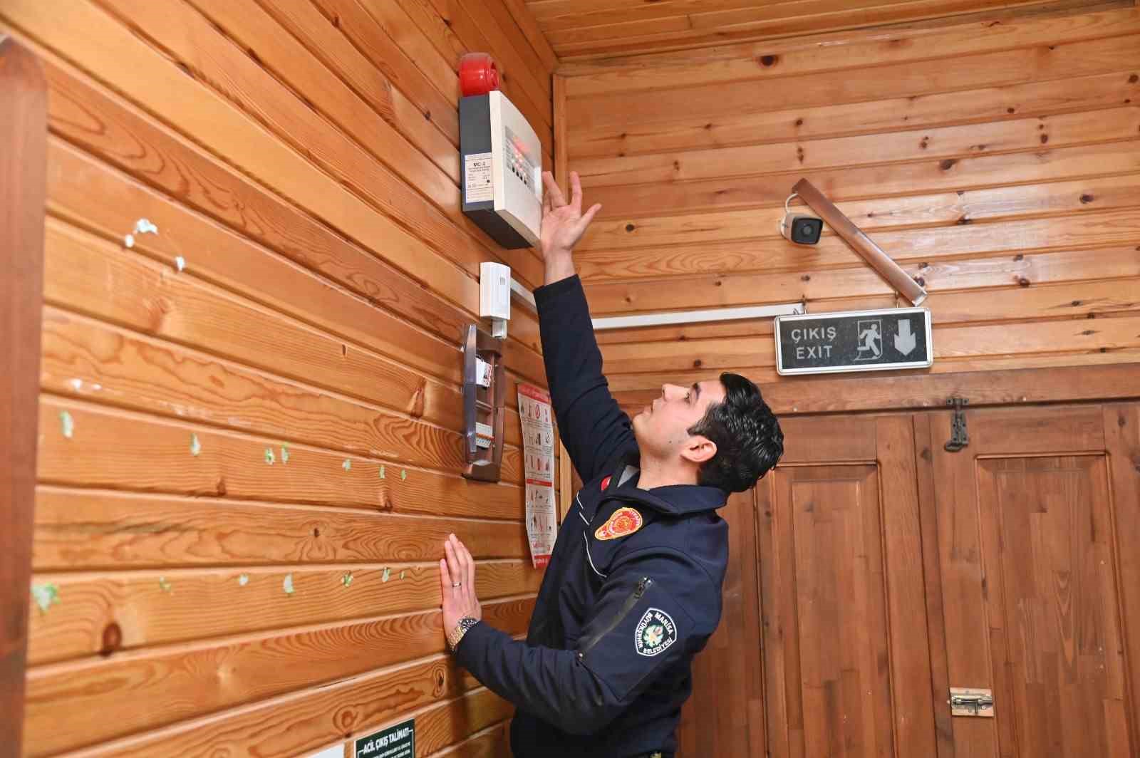 B&uuml;y&uuml;kşehirden &ccedil;alışanlarına yangın eğitimi
