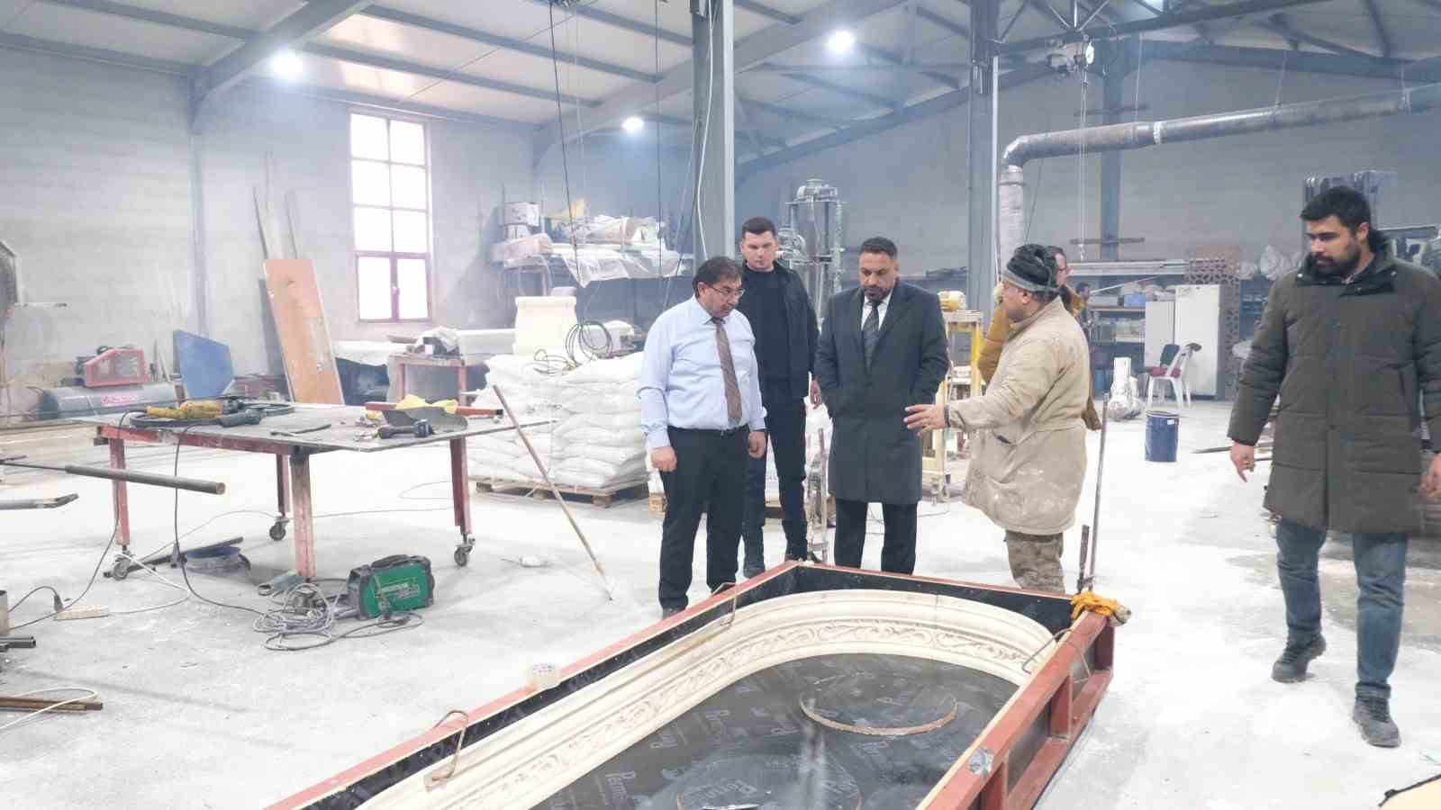 Sorgun Belediyesi heykel atölyesi şehre estetik dokunuşlar yapıyor