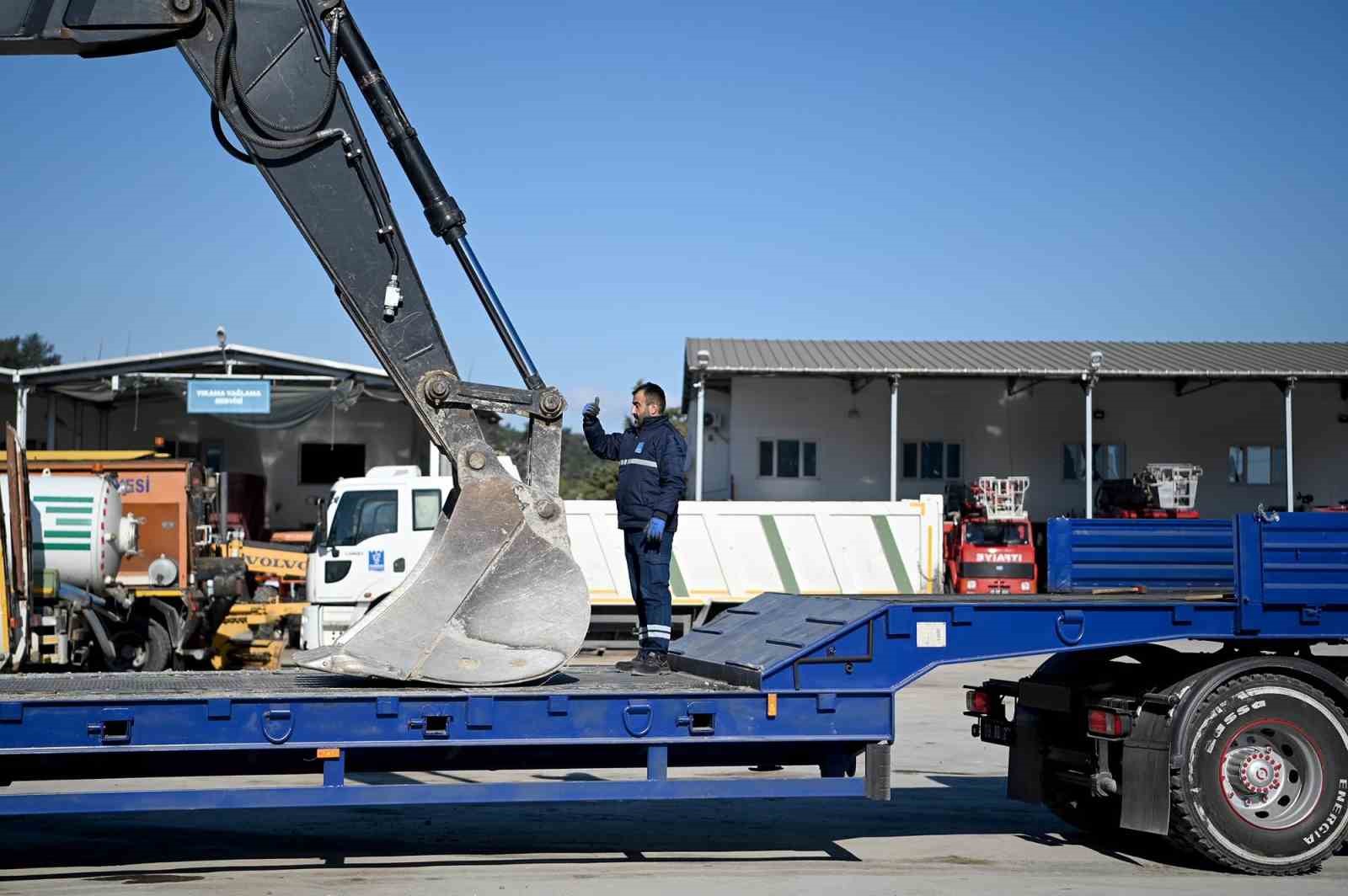 Kuşadası Belediyesi öz kaynakları ile hizmet üretiyor