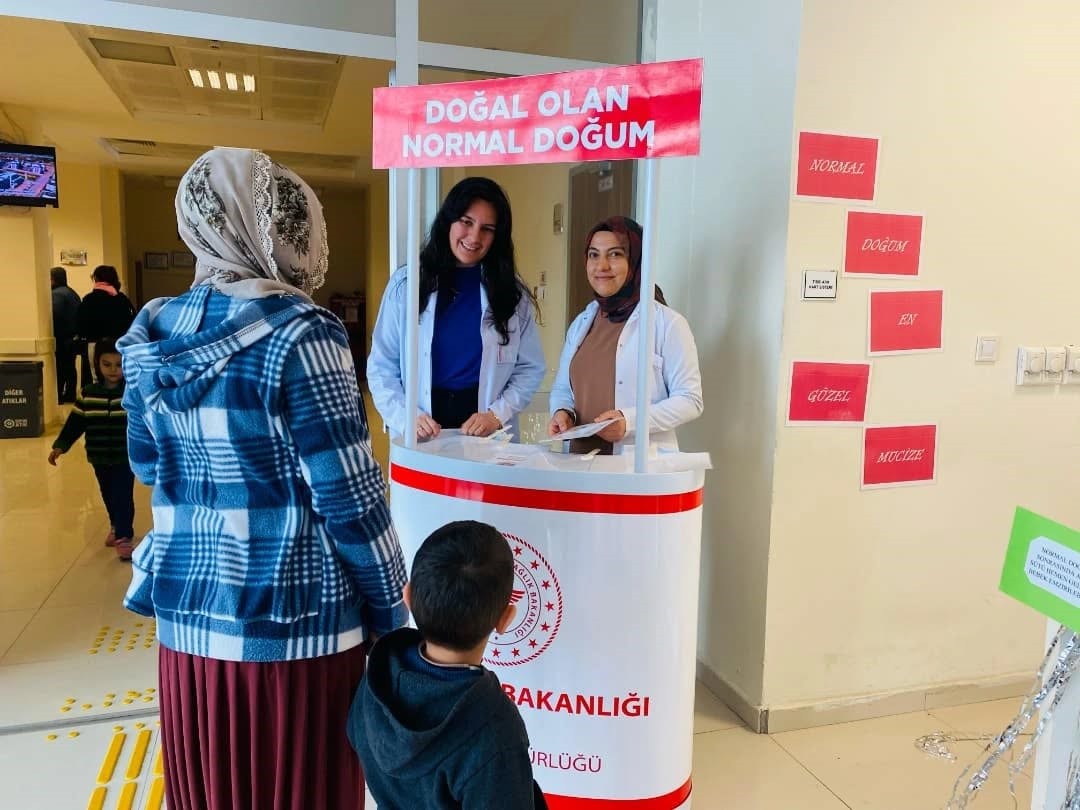 Anne adayları normal doğuma teşvik ediliyor