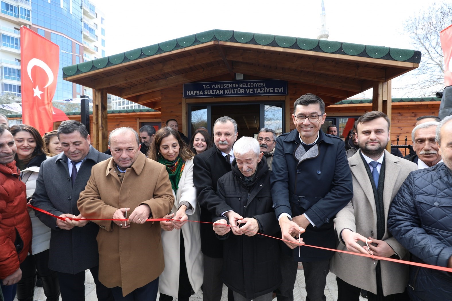 Yunusemre’den Hafsa Sultan’a kültür ve taziye evi