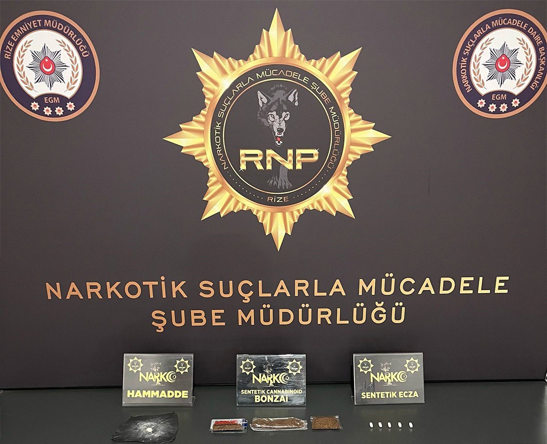 Rize&rsquo;de uyuşturucu operasyonunda 11 tutuklama
