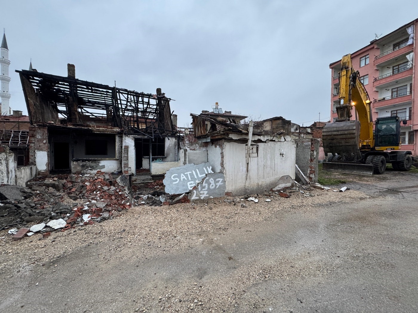 Çorum’da son 5 yılda tehlike arz eden 375 bina yıkıldı