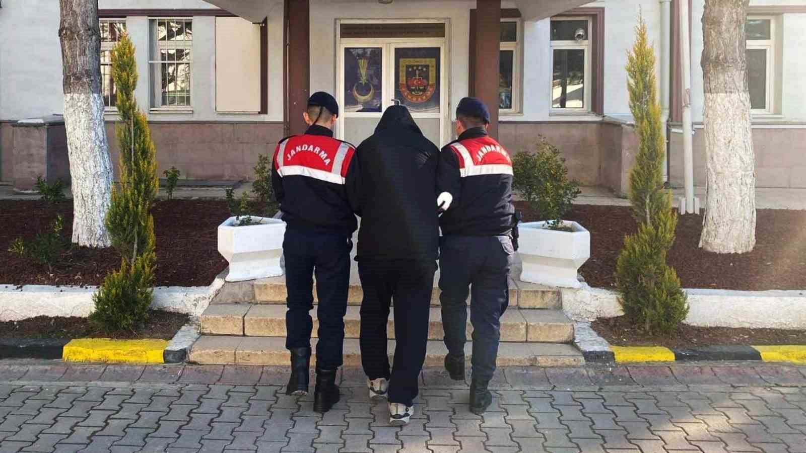 Kırıkkale’de hırsızlık suçundan aranan hükümlü yakalandı