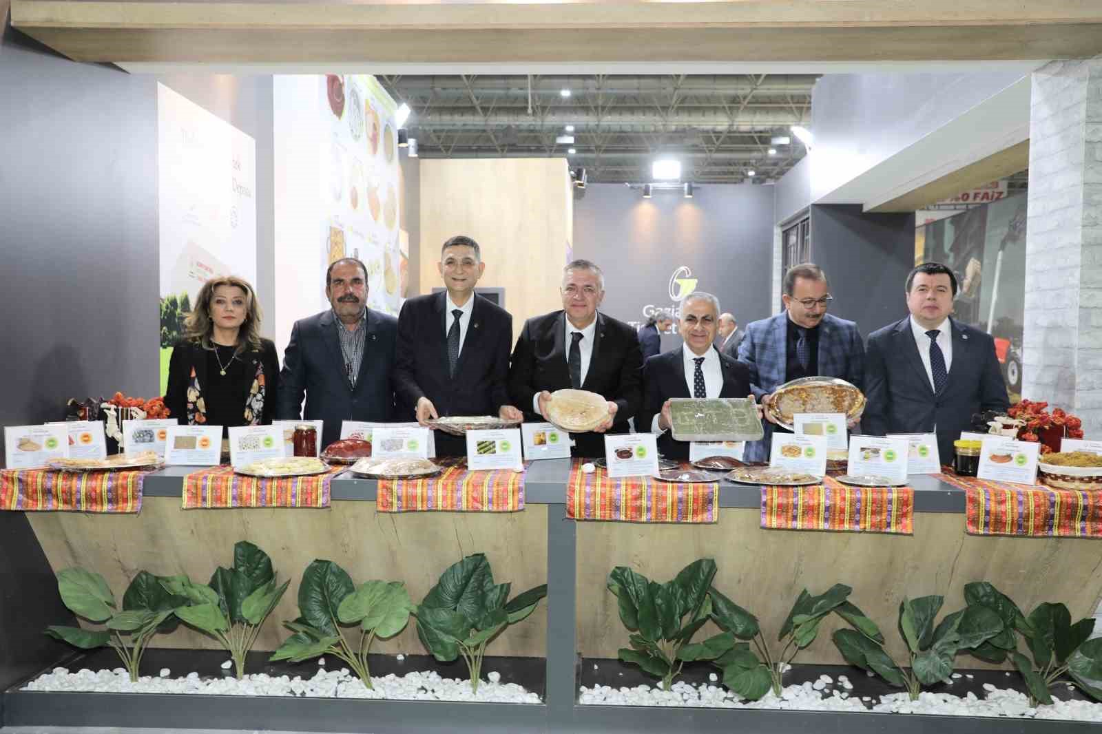 GTB, Gaziantep’in coğrafi işaretli lezzetlerini fuarın kalbine taşıdı
